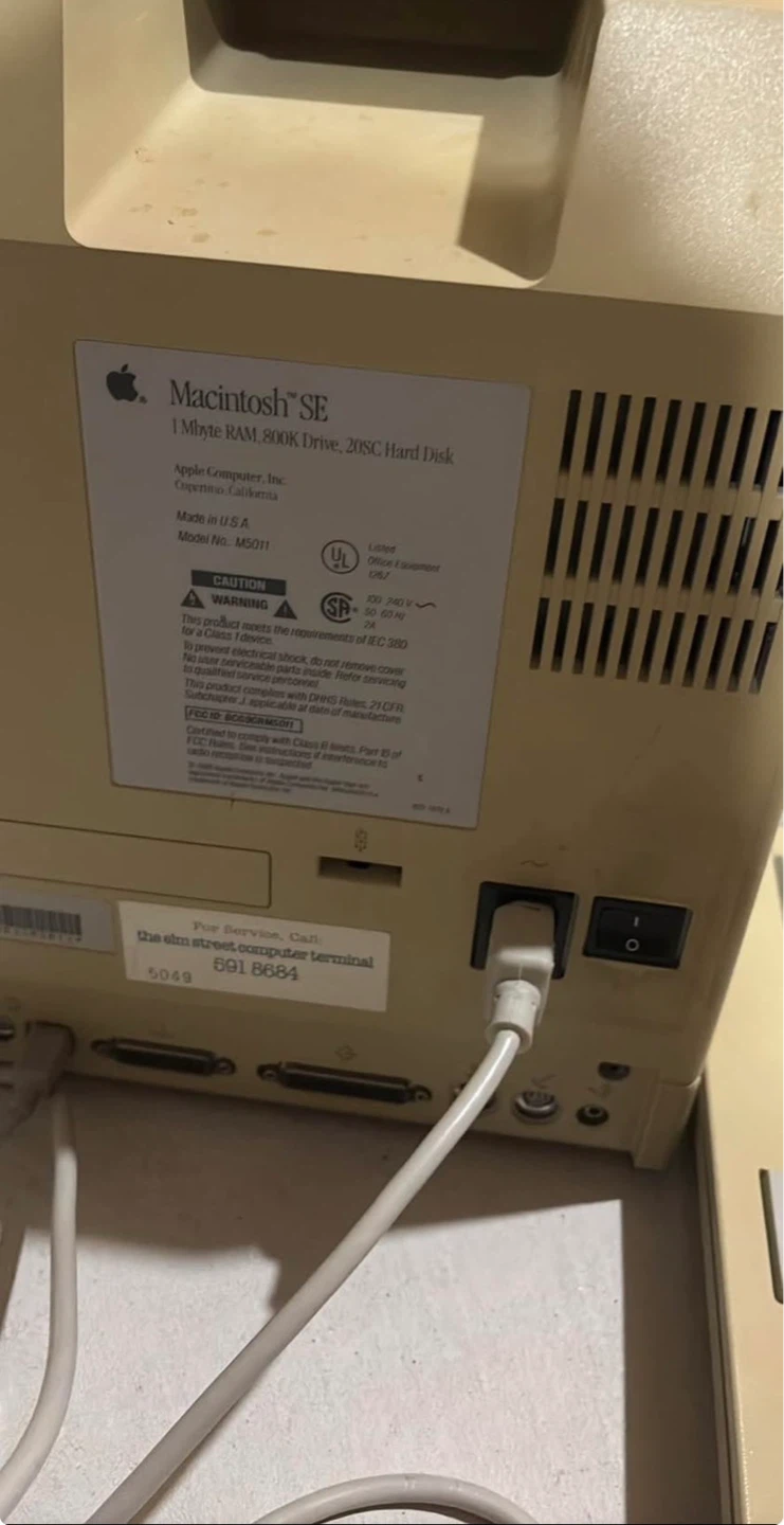 Apple Macintosh SE - photo 4