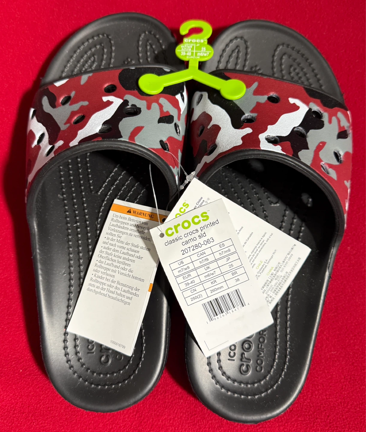 Crocs Classic Printed Camo Slide Sandals Red Camo Size M7/W9
