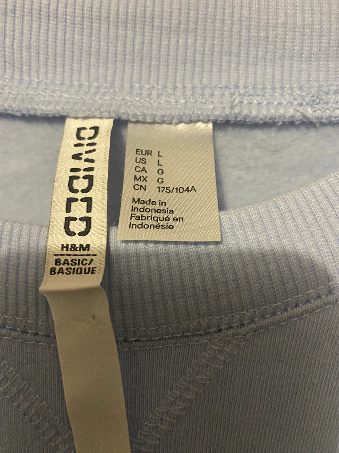 H&M Divided Light Blue Crewneck Sweatshirt - Size L - photo 2