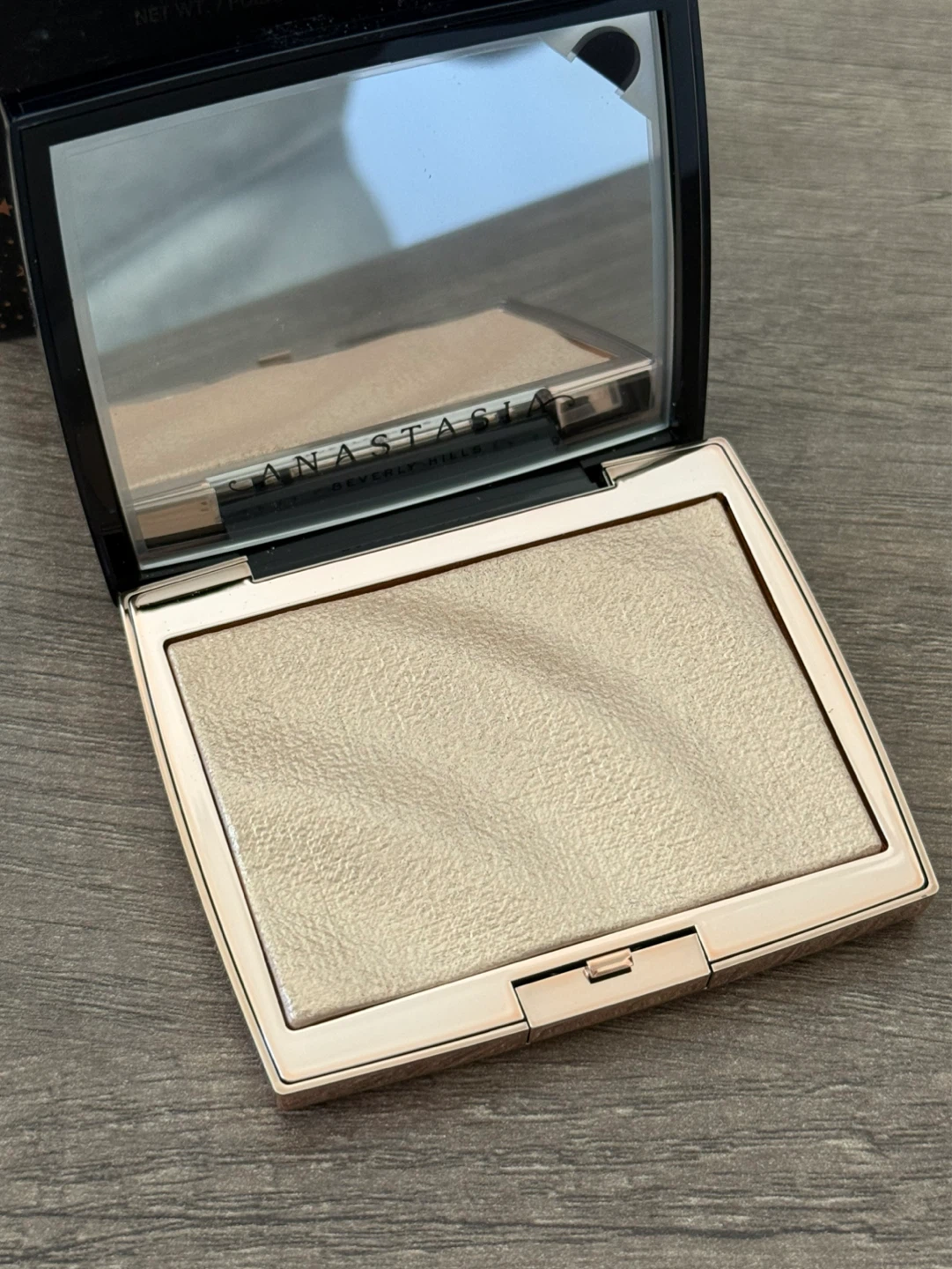 Anastasia Beverly Hills Amrezy Highlighter - photo 2