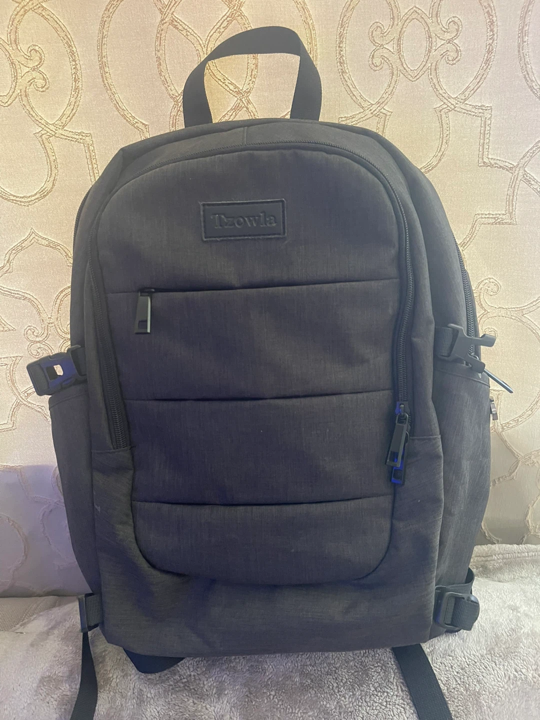 Tzowla Dark Grey Backpack with USB Charging Port