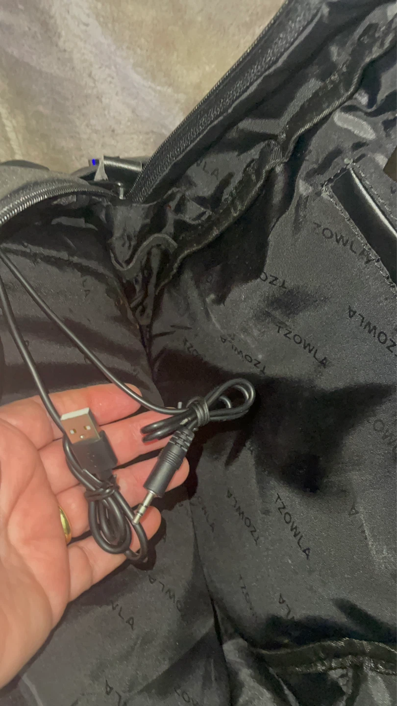 Tzowla Dark Grey Backpack with USB Charging Port - photo 4