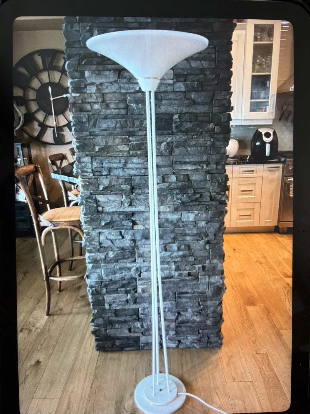 BARGAIN $20 …works great! White Modern Floor Lamp