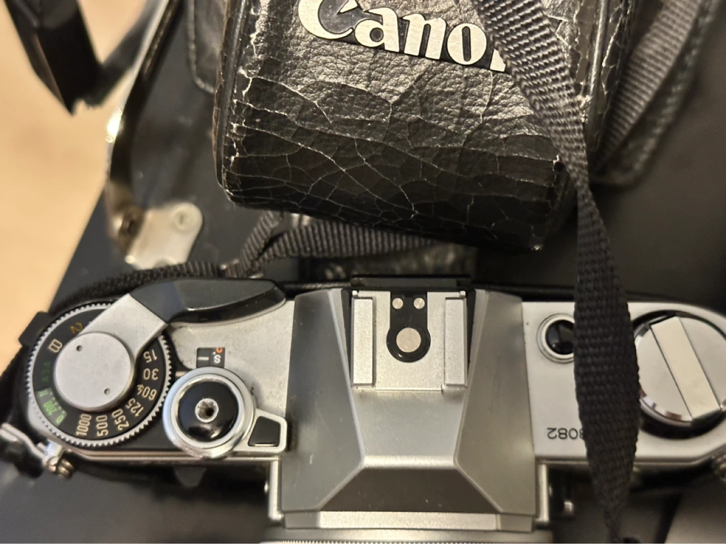 Canon AE-1 Film Camera with 1976 Montreal Olympics Lens Cap - photo 3