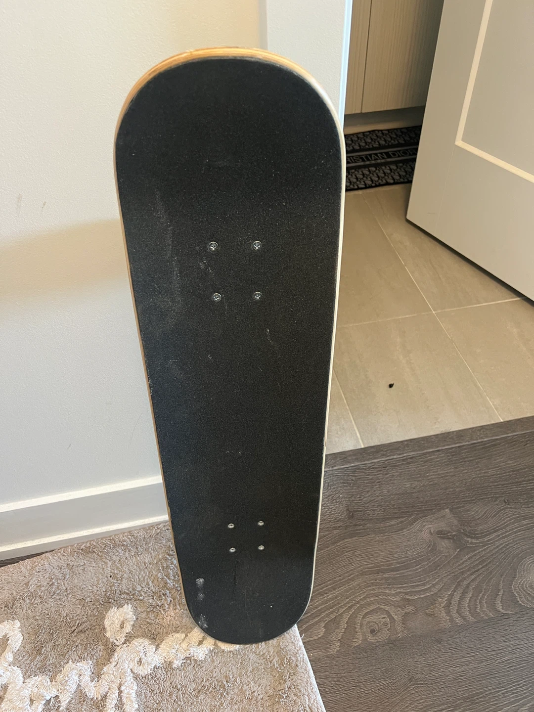 Globe Skateboard - photo 2