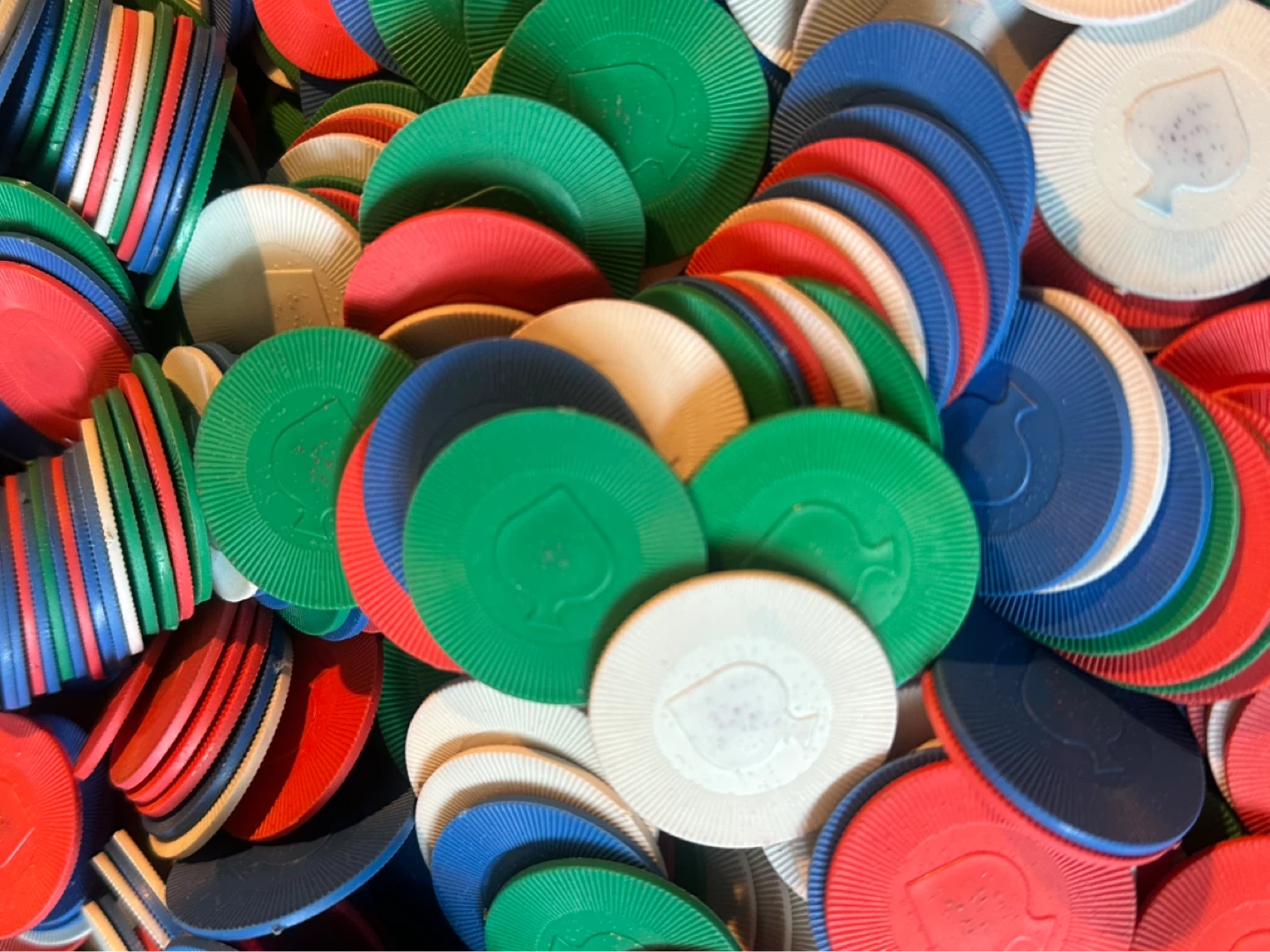 Vintage 1960’s 70’s plastic poker chips - photo 2