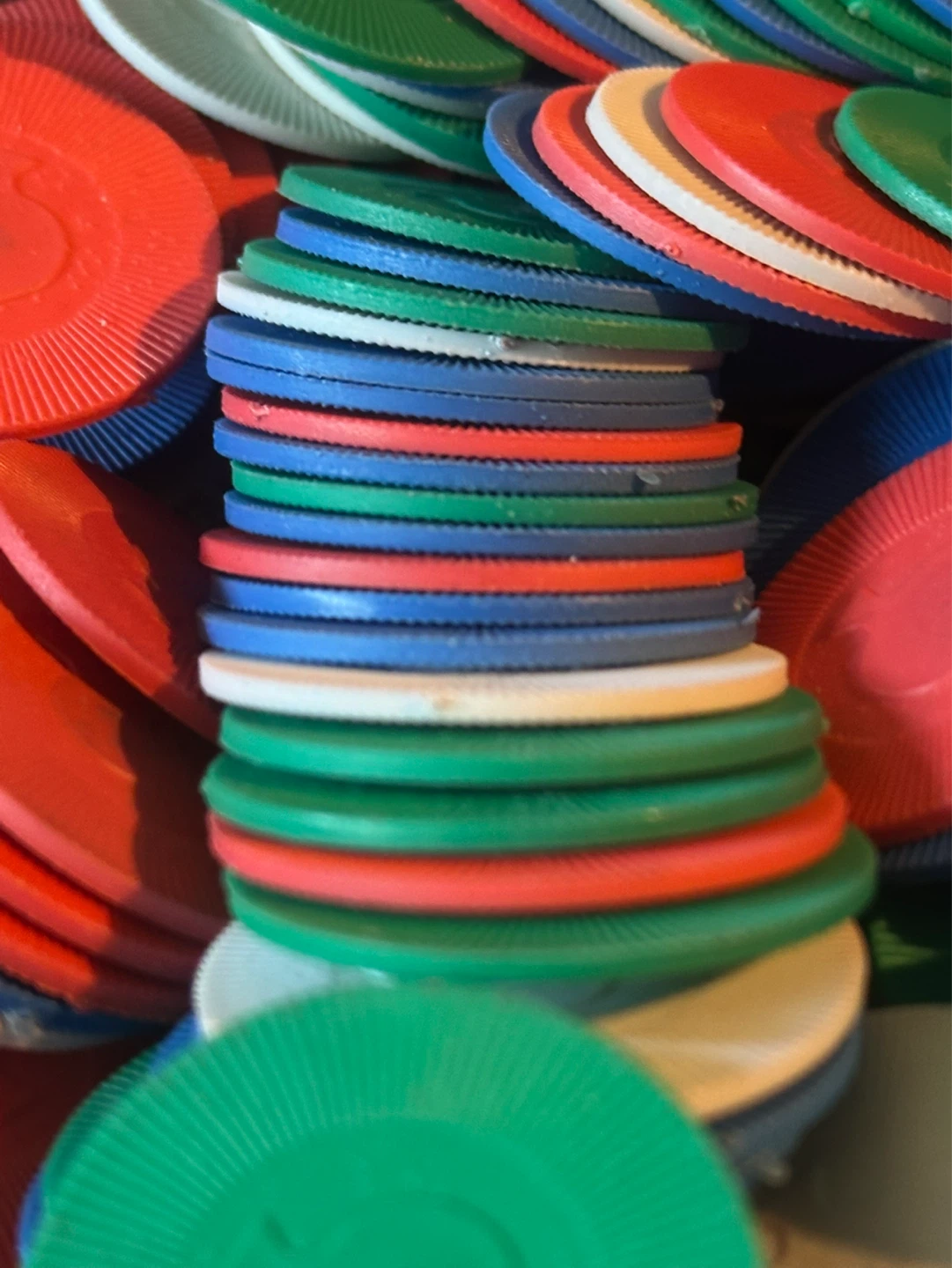 Vintage 1960’s 70’s plastic poker chips - photo 3