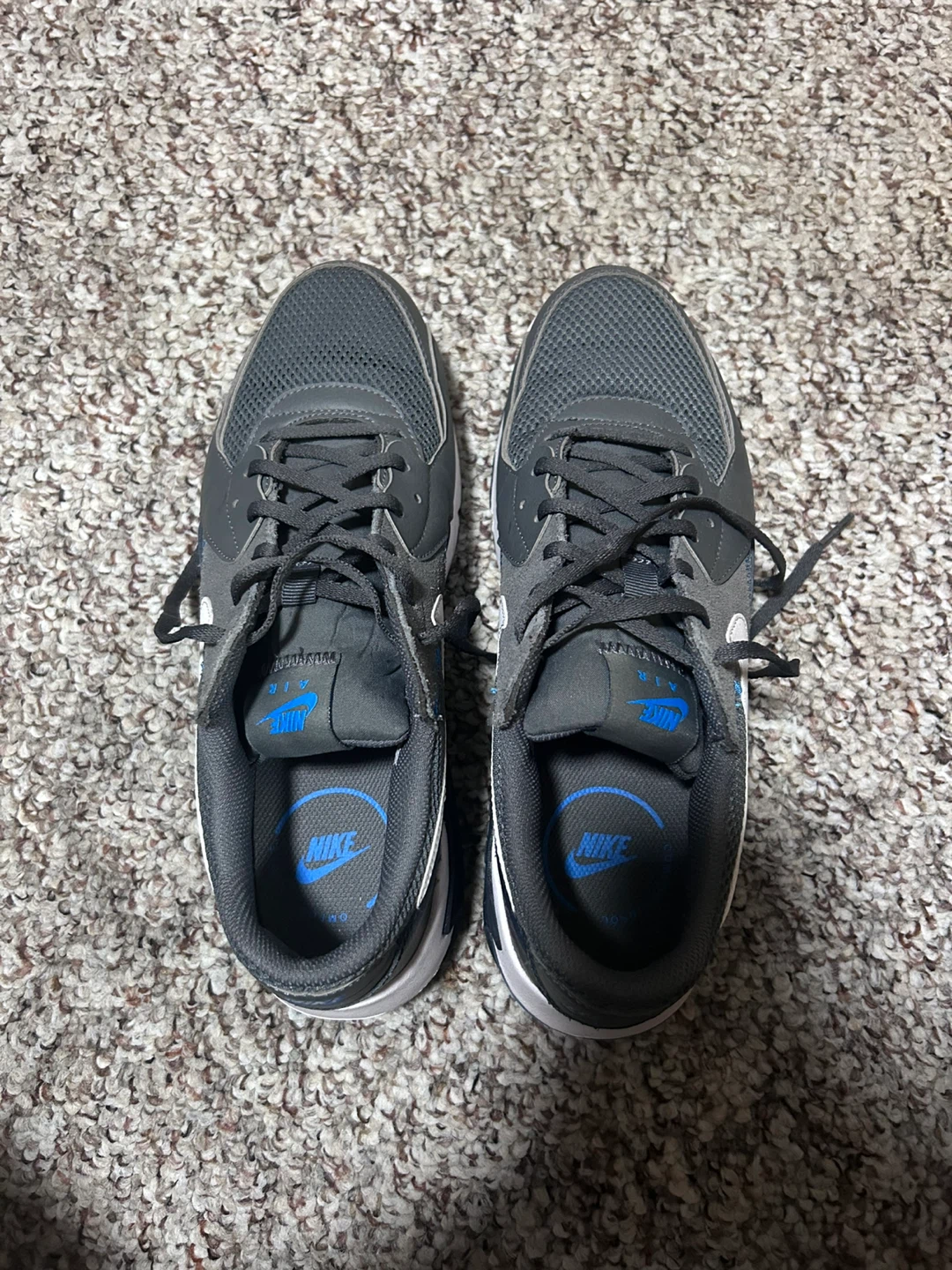 Nike Air Max Men's Running Shoes - Size 9