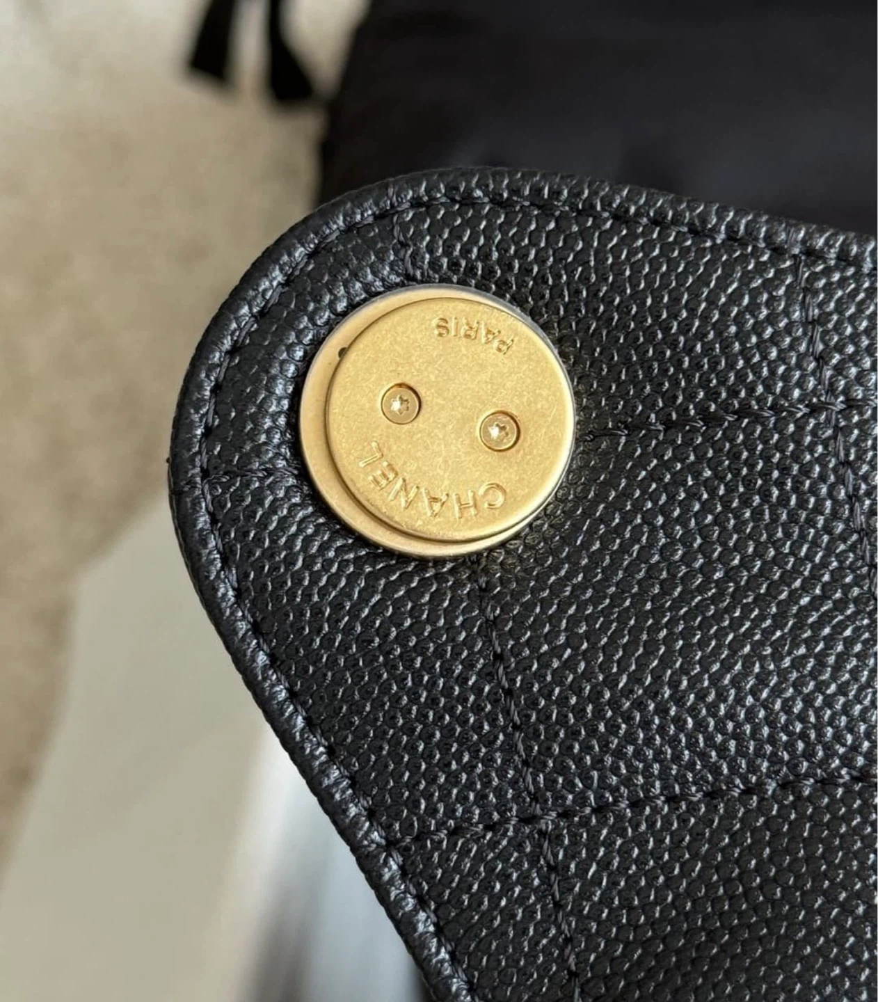 CHANEL 25 Black Caviar Leather with Gold Hardware - photo 5