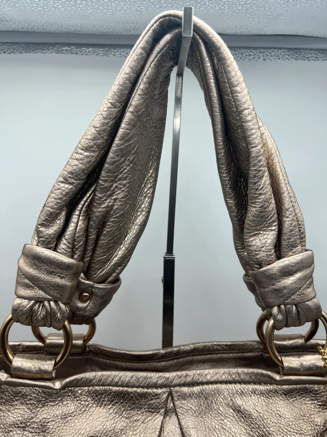 COACH 13461 Y2K Rose Gold Metallic Leather Shoulder Bag Hobo - photo 4