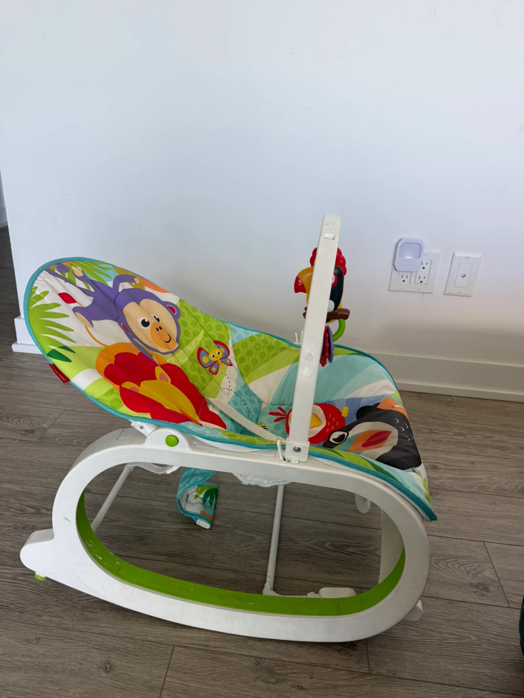 Fisher-Price Baby-to-Toddler Rocker - photo 3