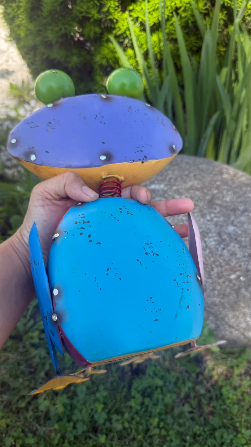 Colorful Metal Frog Garden Decor - photo 3