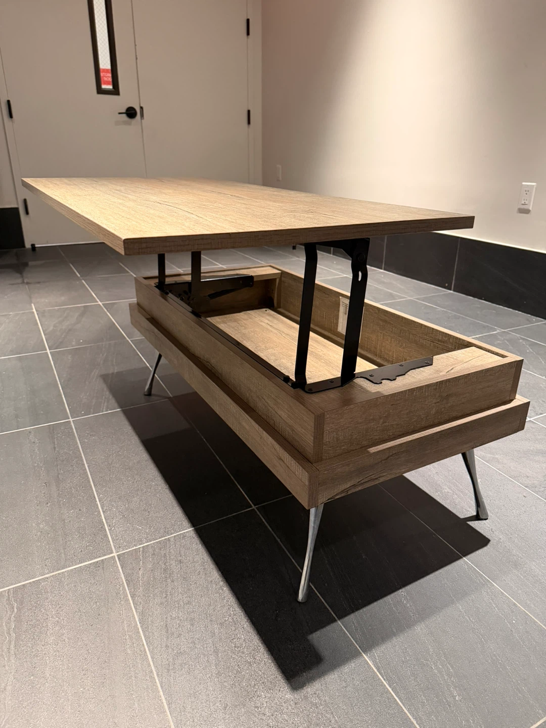 Lift Top Coffee Table with Hidden Storage