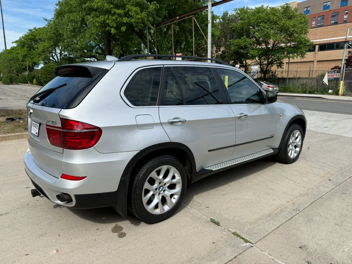 Silver BMW X5 2013 xdrive35i premium - photo 5