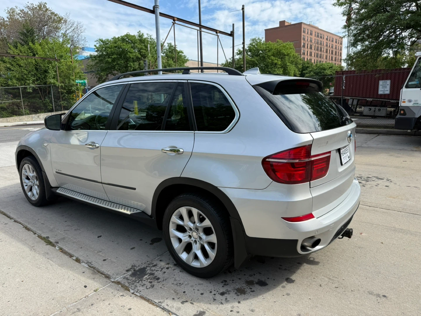 Silver BMW X5 2013 xdrive35i premium - photo 4