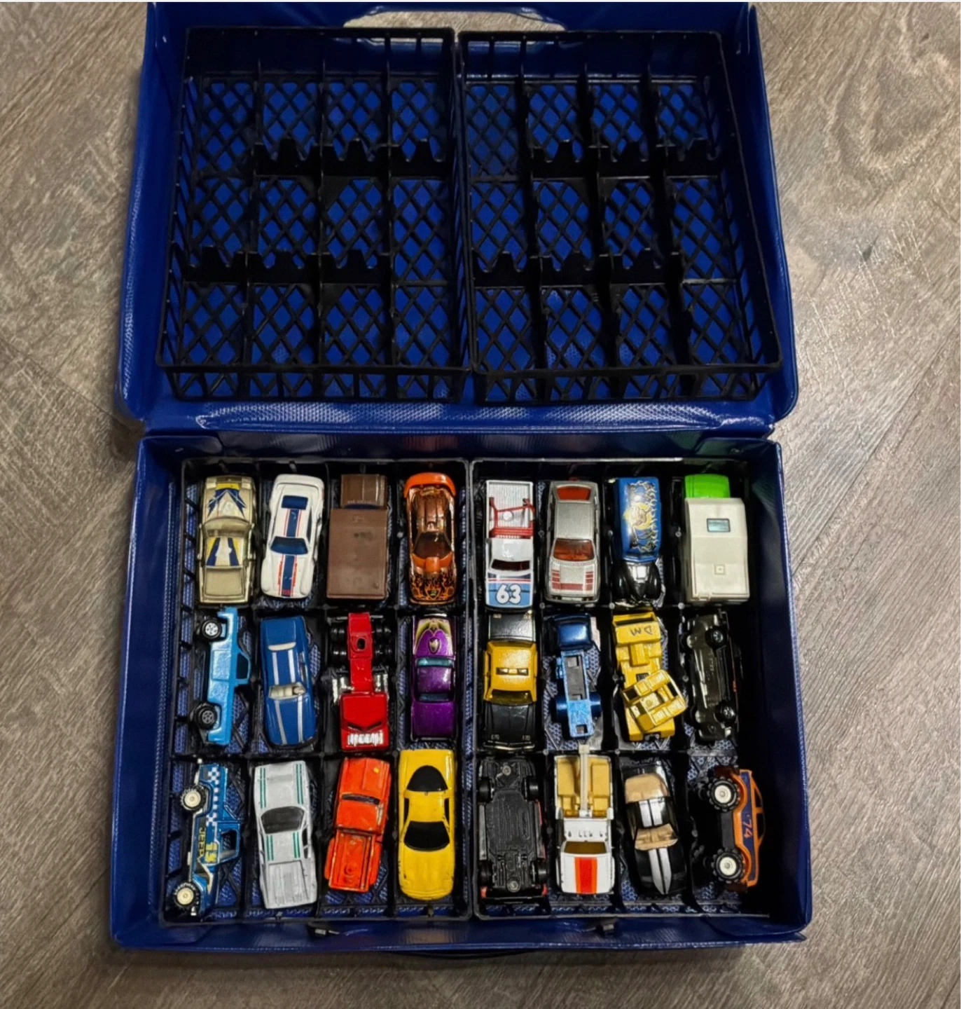 Hot Wheels 48 Car Carry Case with Die-Cast Cars - photo 3