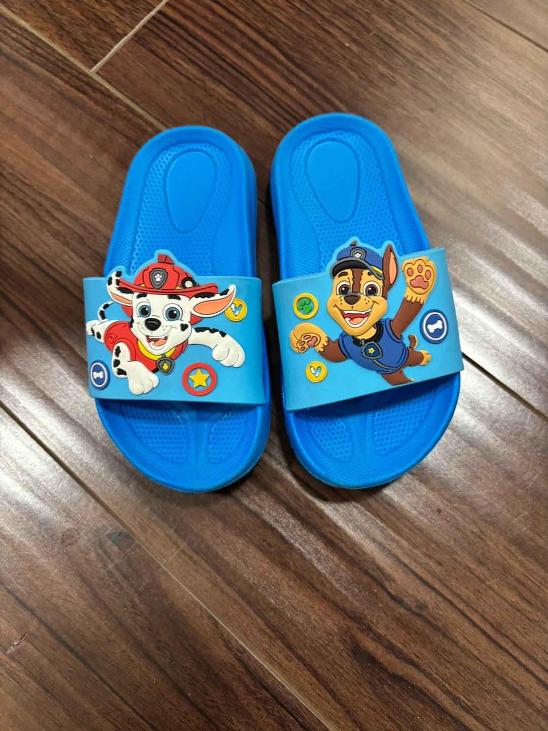 TODDLER SHOES $10 EACH