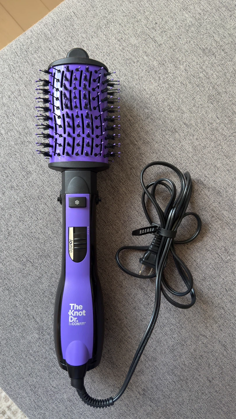 The Knot Dr. by Conair Volumizing Hot Air Brush