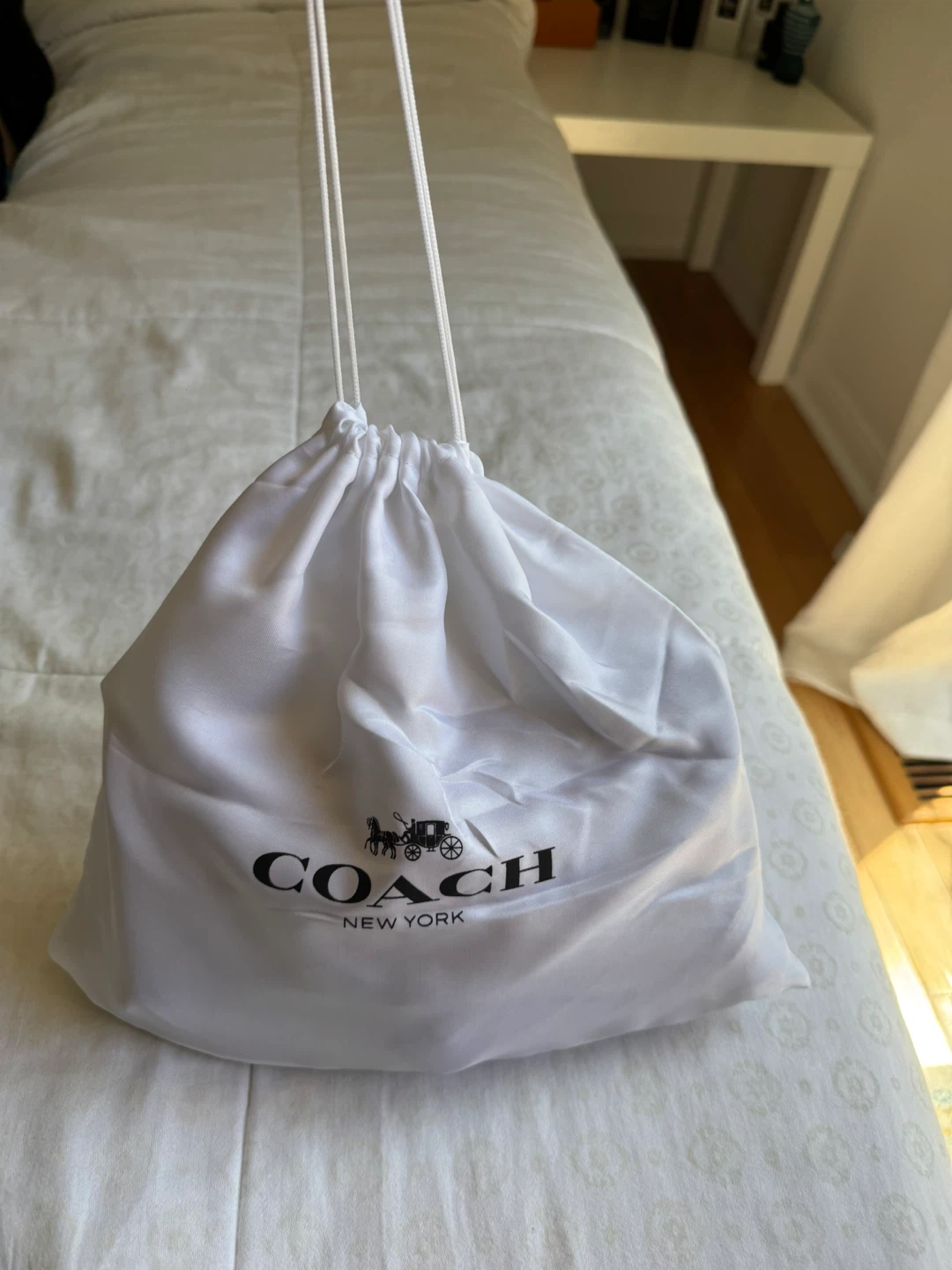 Coach Soho Bag 25 in signature Jacquard