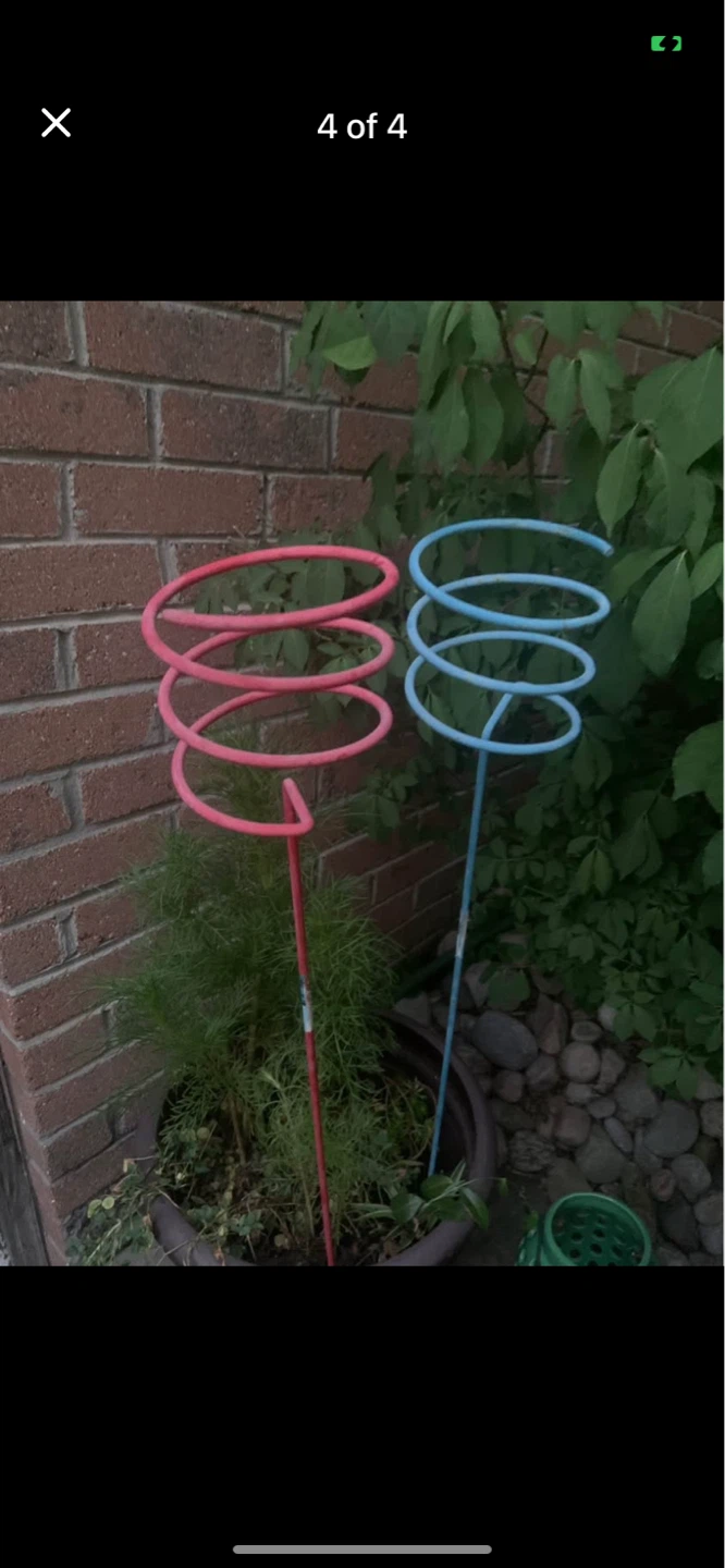 2 METAL YARD BEVERAGE HOLDER STAKES ! 2/$5 - photo 5
