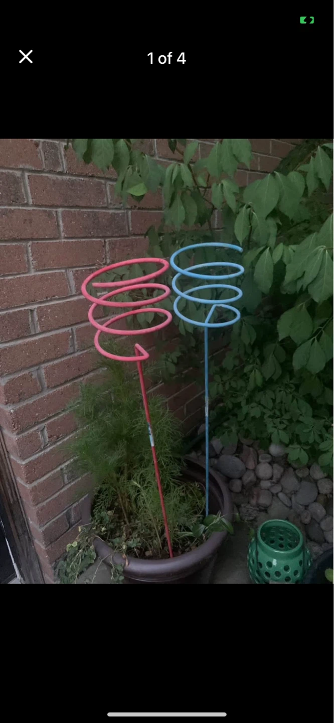2 METAL YARD BEVERAGE HOLDER STAKES ! 2/$5 - photo 3