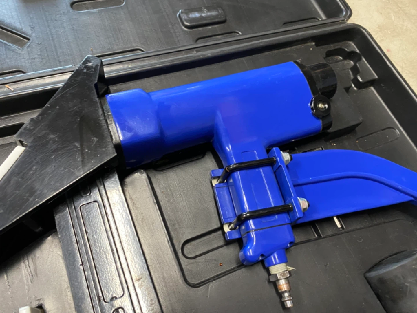 2” flooring stapler - photo 2