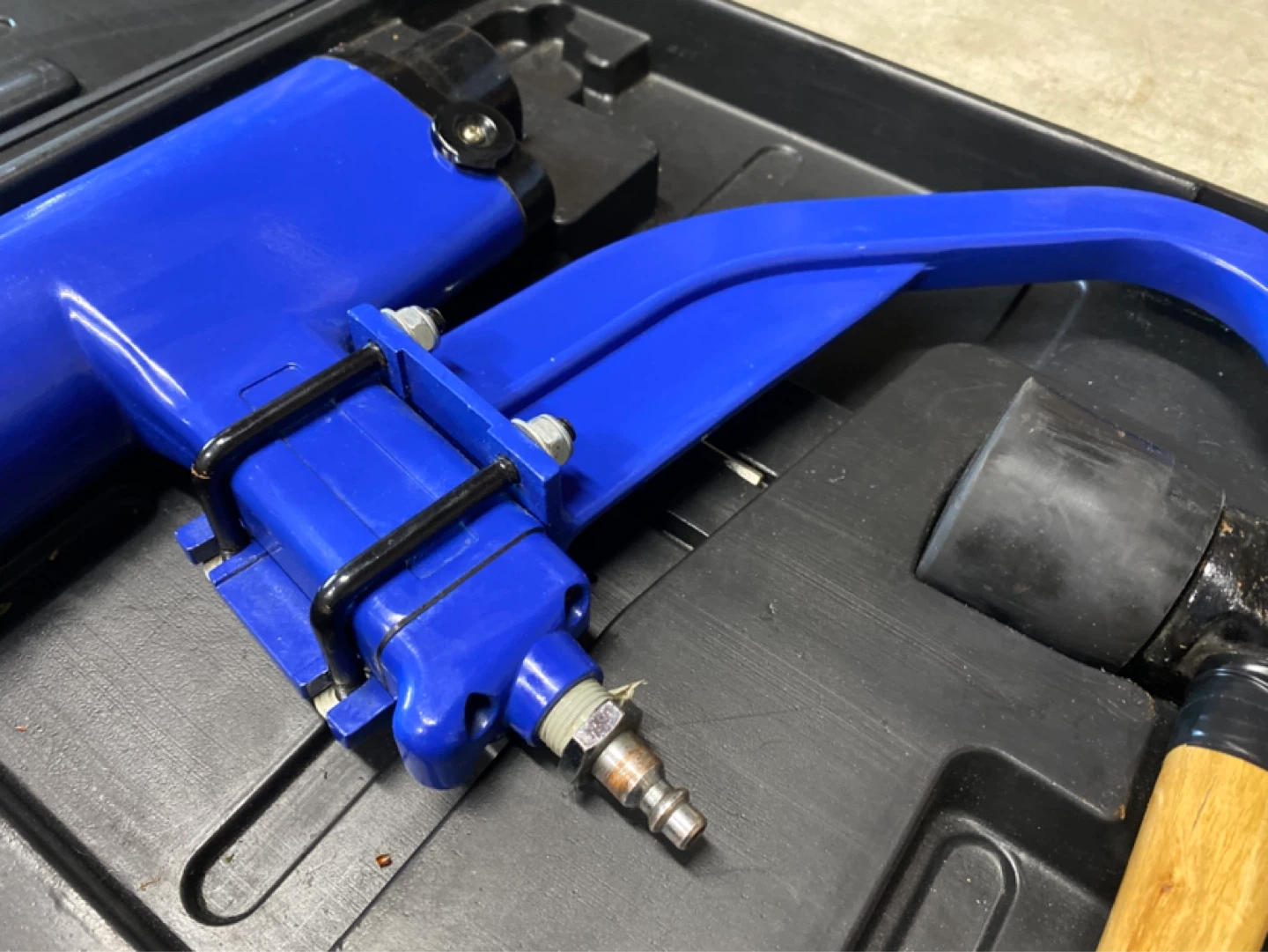 2” flooring stapler - photo 5