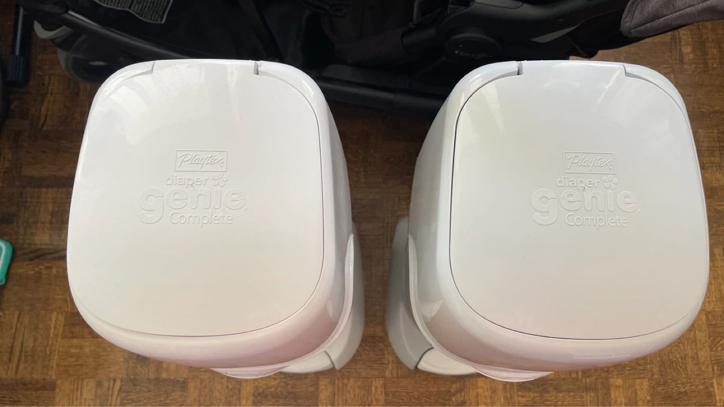 2 Diaper Genie Complete (Grey & White) Playtex - photo 2