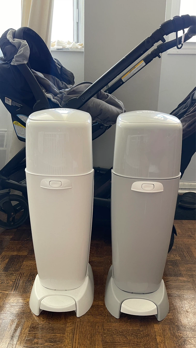 2 Diaper Genie Complete (Grey & White) Playtex