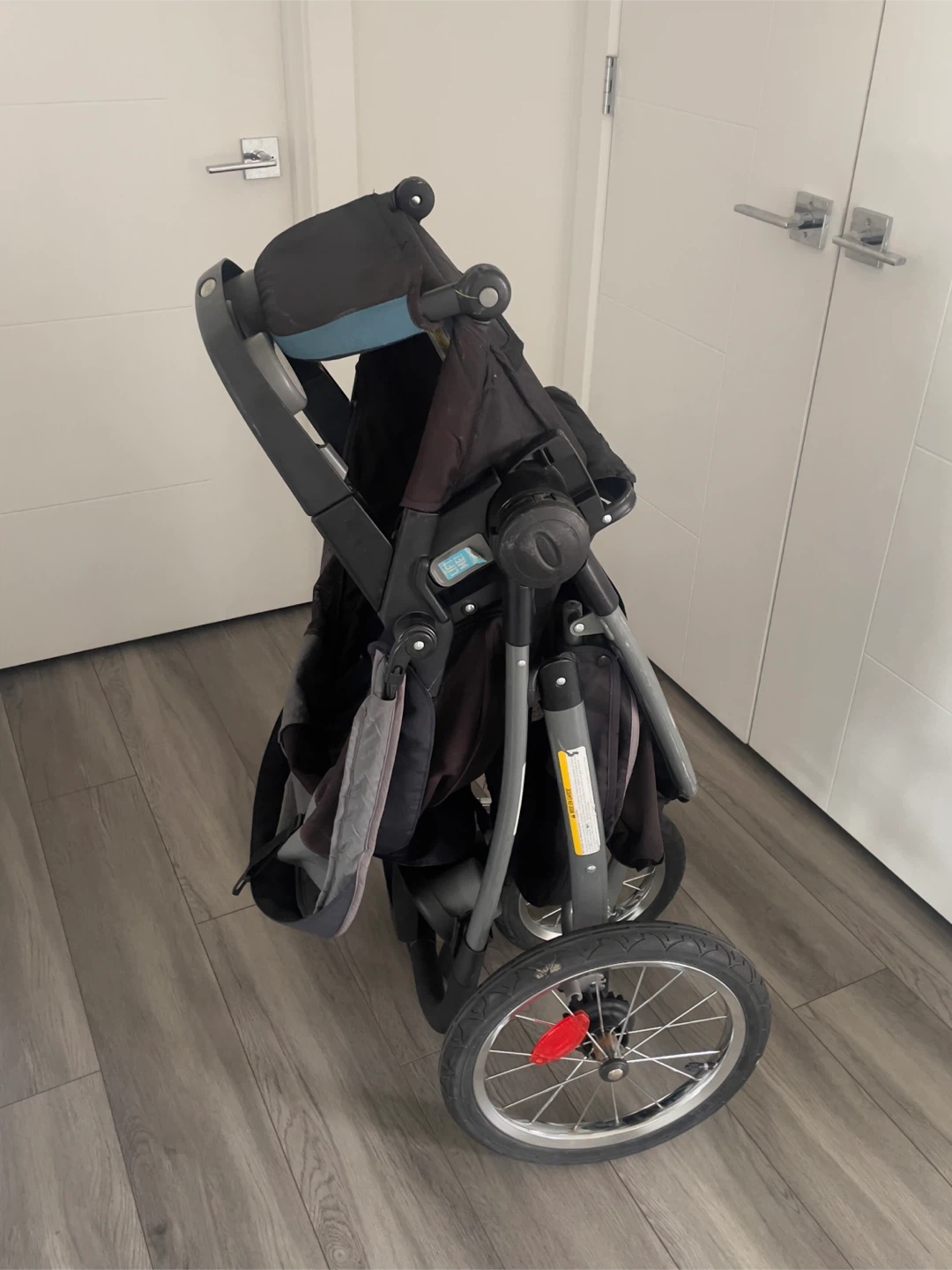 Graco Jogger Stroller - photo 3