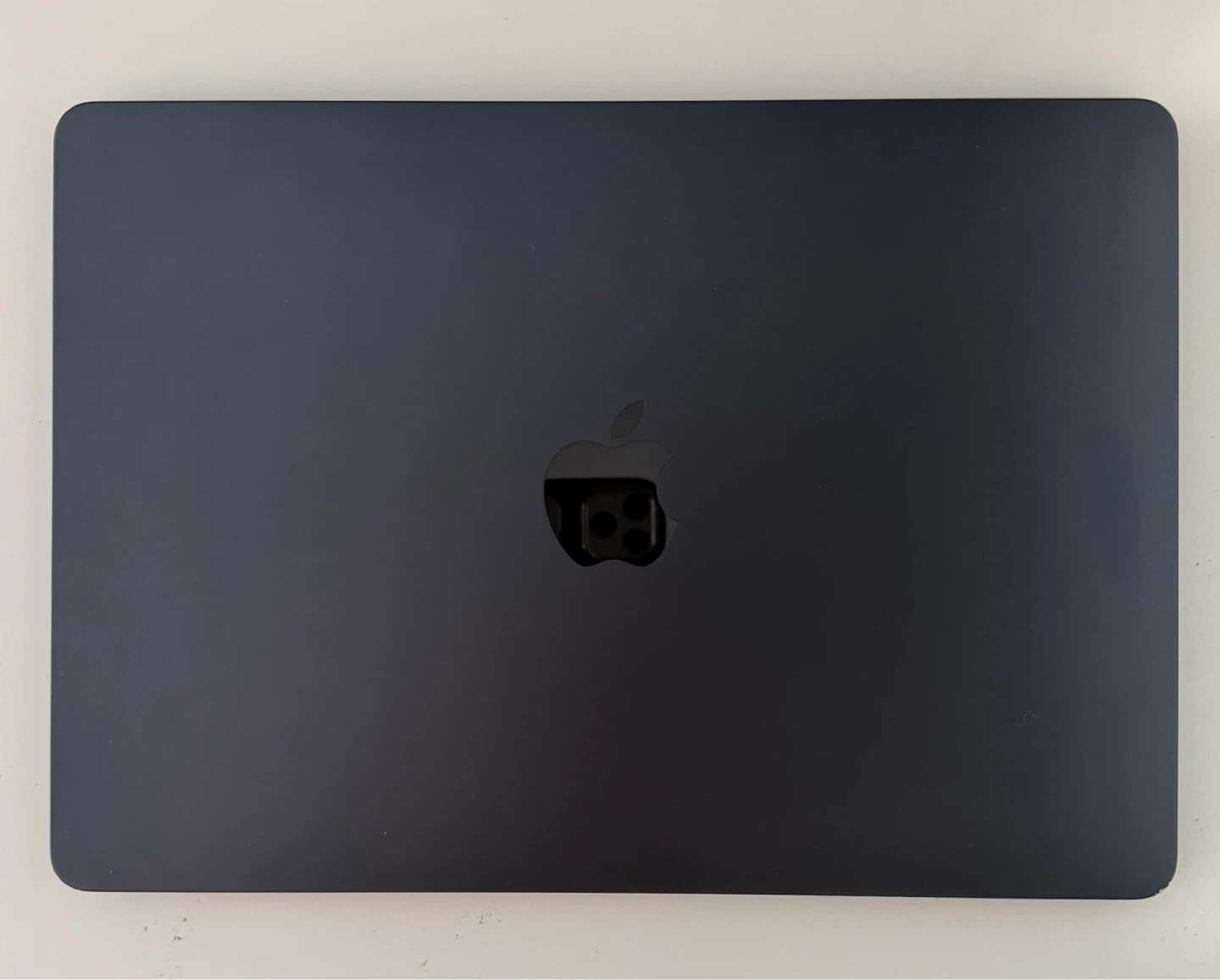 Apple MacBook Air M2 2022 | 16GB RAM | 1TB SSD | Midnight - photo 2