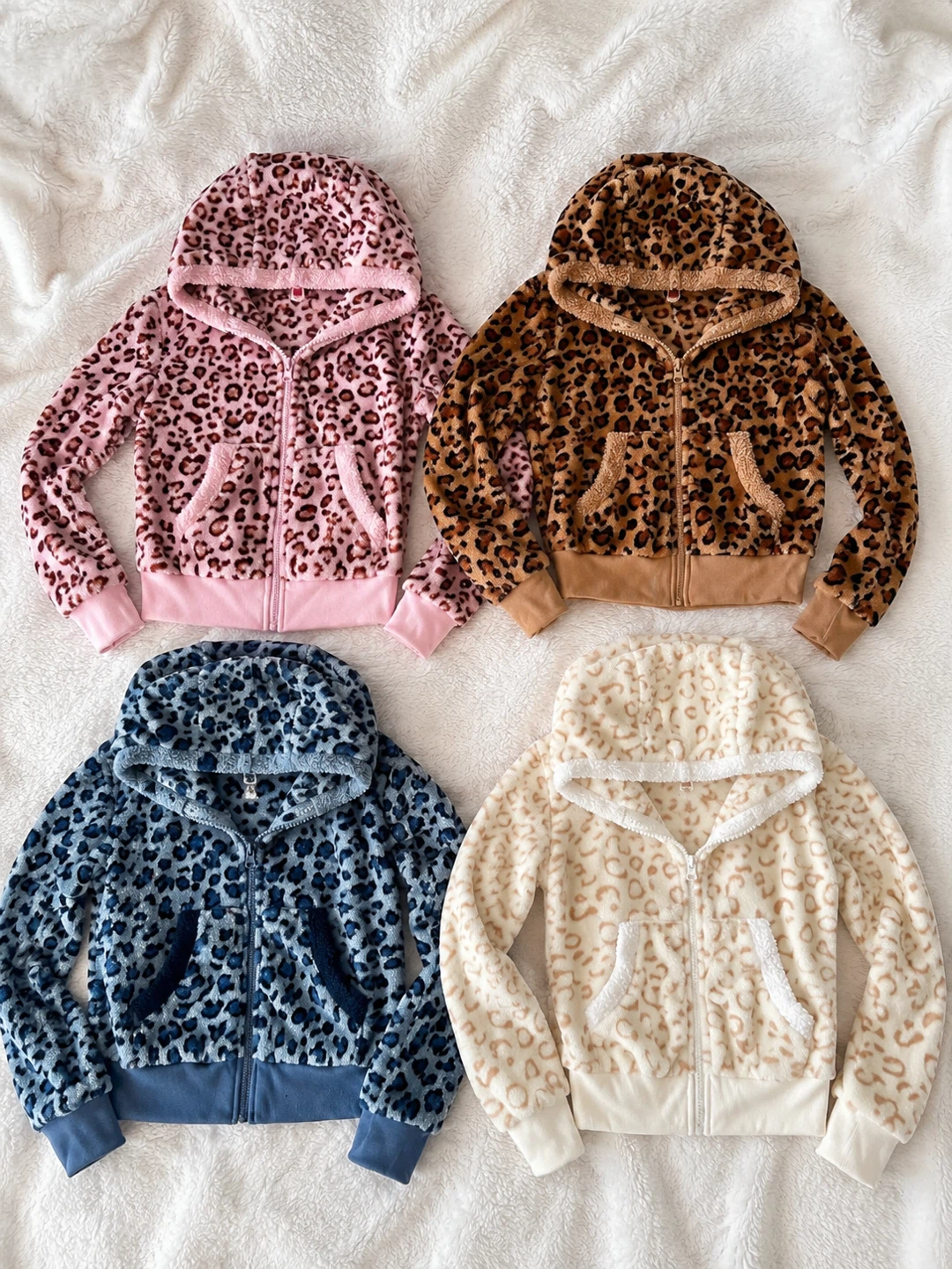 Set of 4 Velour Hoodies - photo 2