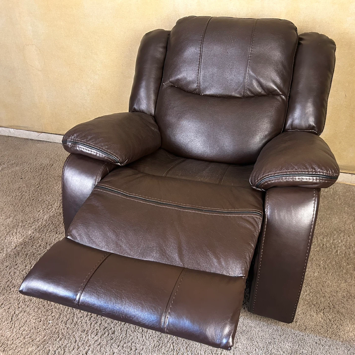 FREE BONDED LEATHER RECLINER! DELIVERY AVAILABLE! - photo 2
