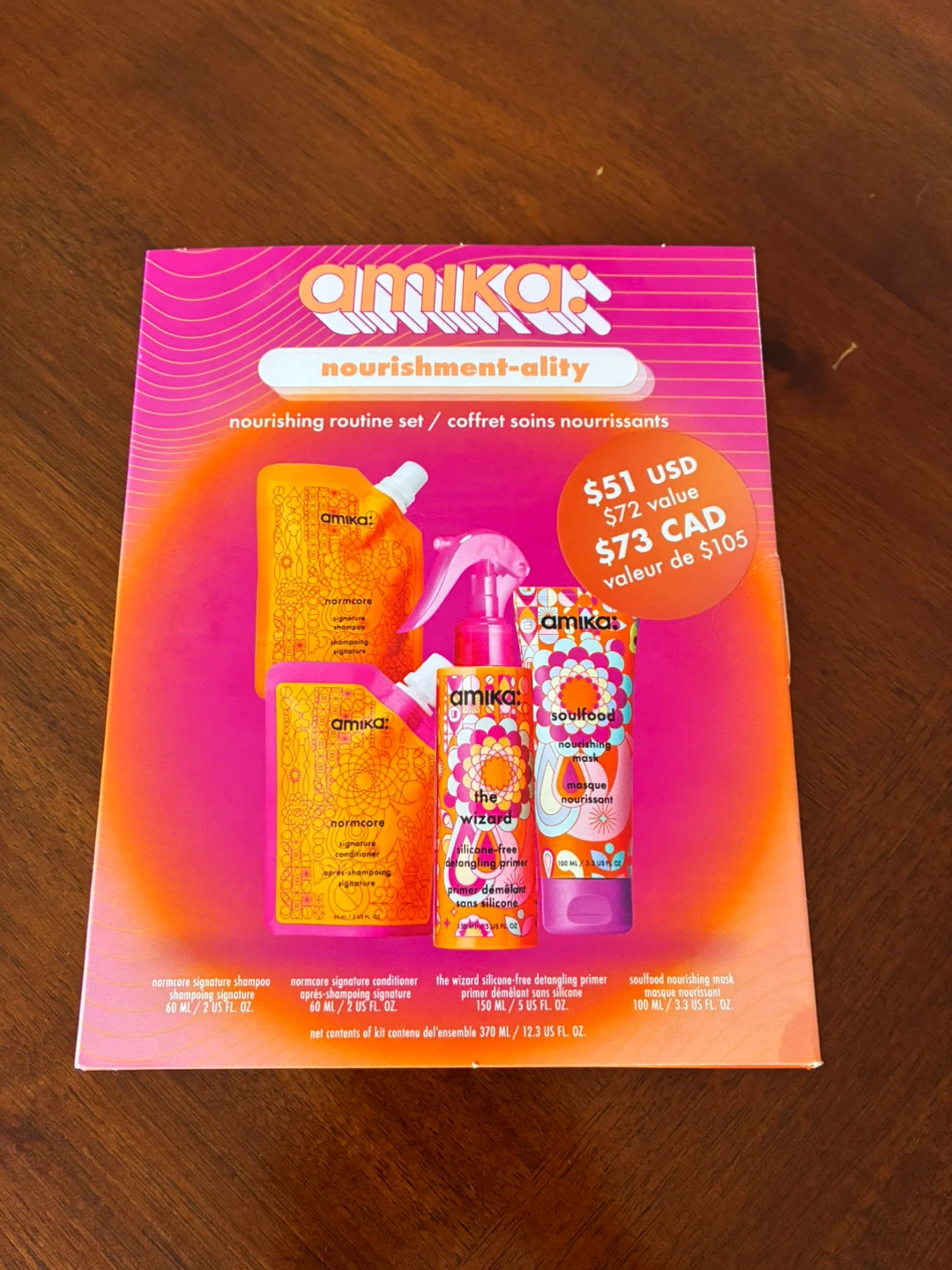 BNIB Amika Gift Set
