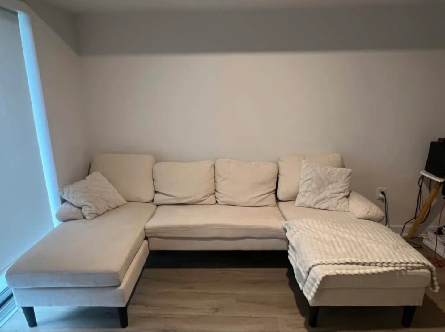 U SHAPED BEIGE COUCH - photo 3