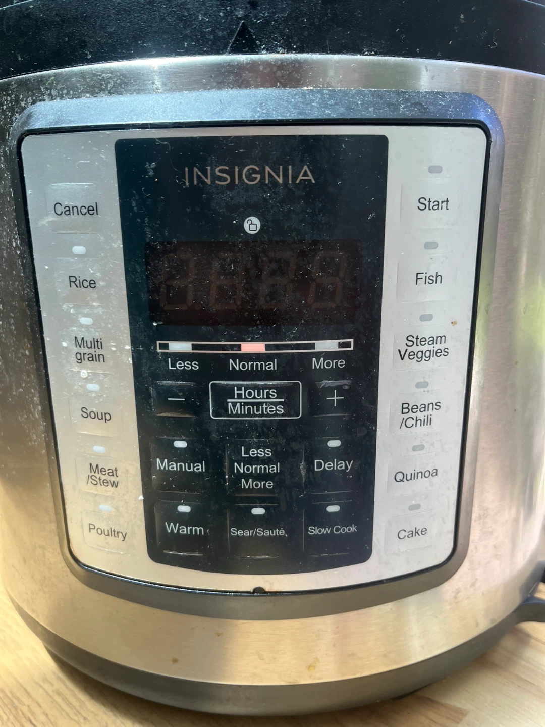 Insignia Instant Pot Pressure Cooker - photo 2