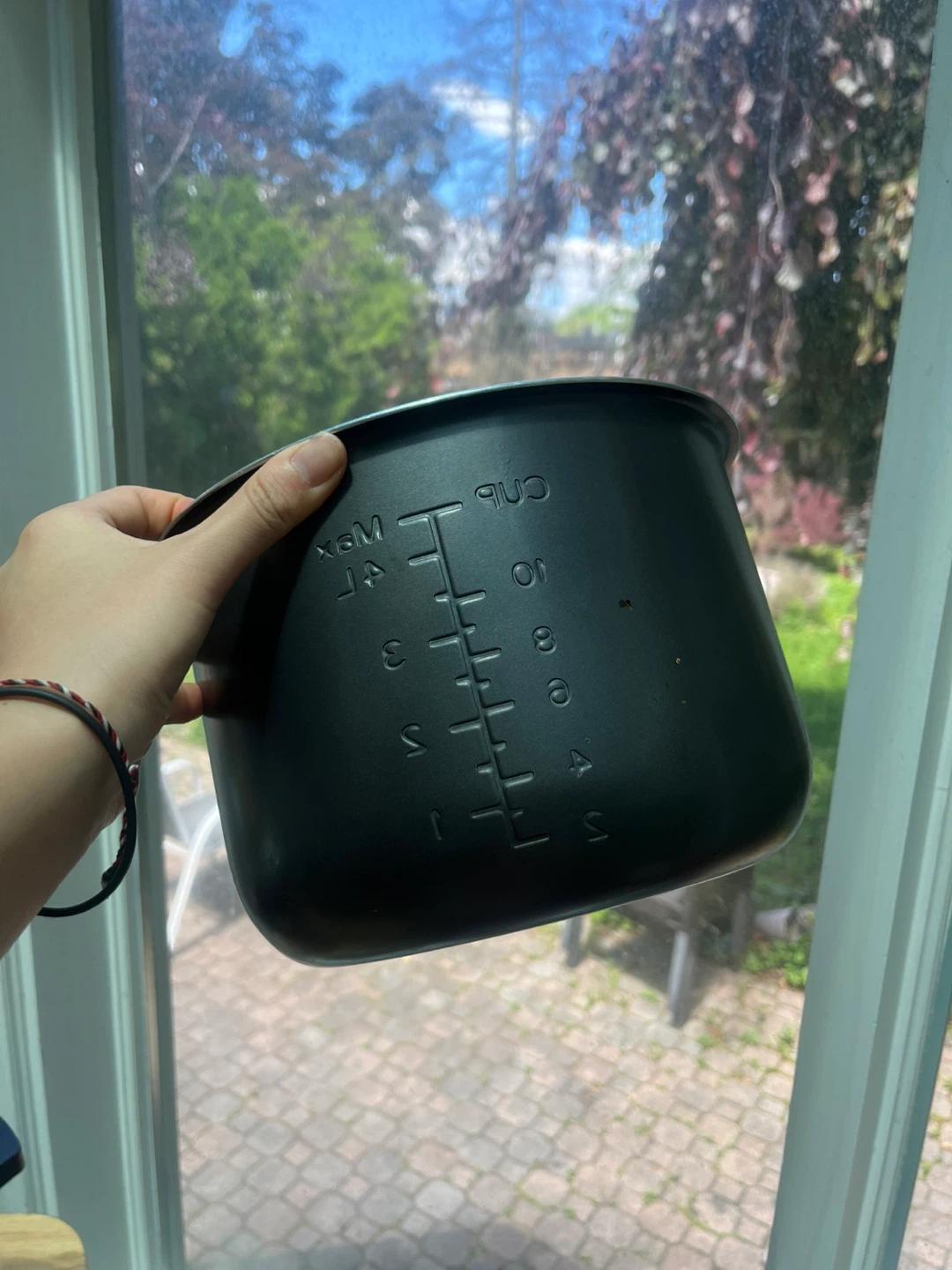 Insignia Instant Pot Pressure Cooker - photo 3