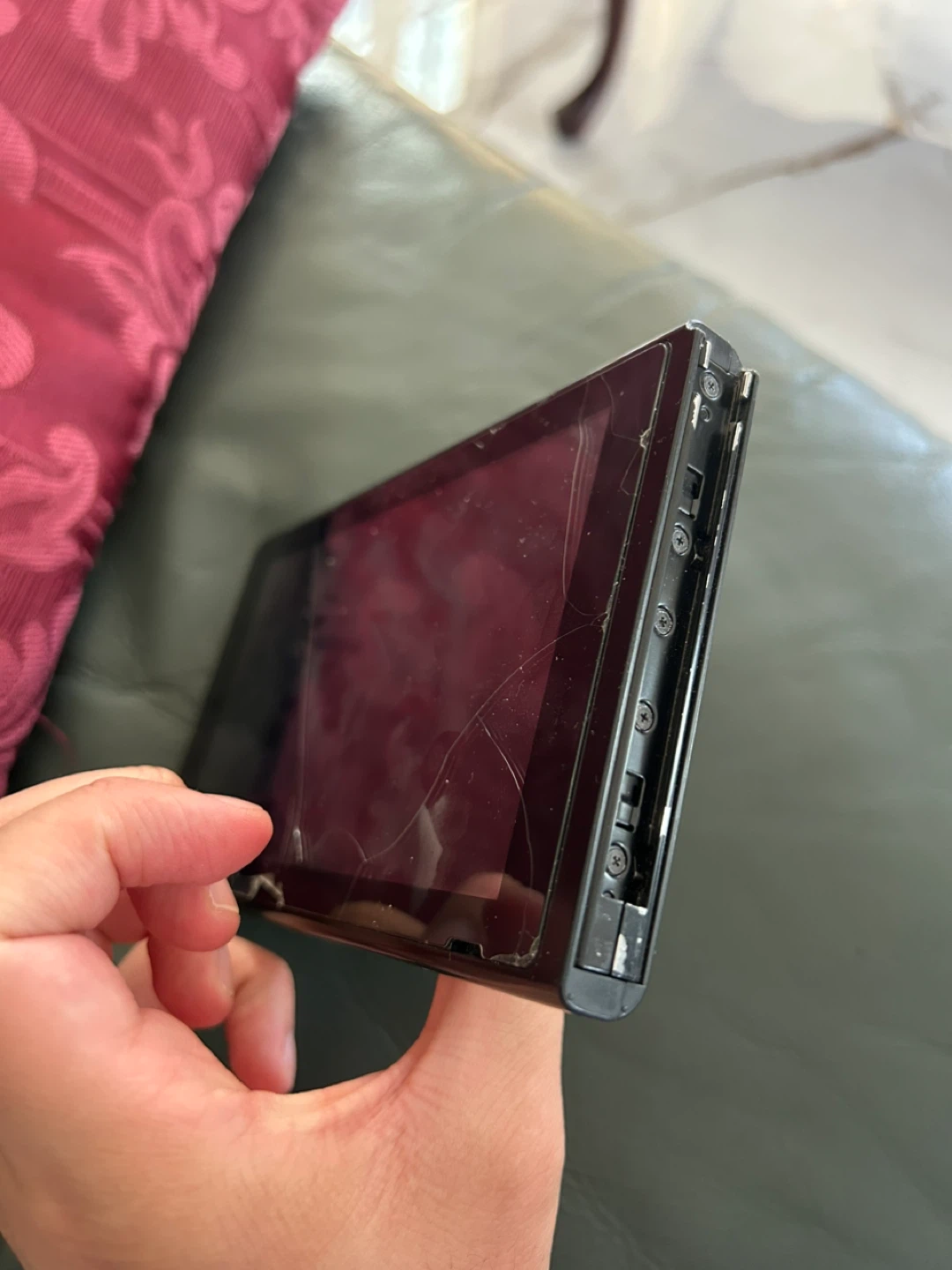 $205 or BO for Switch 1 Ver 1 w/ 8 Digital Games and 2 Cases - photo 3