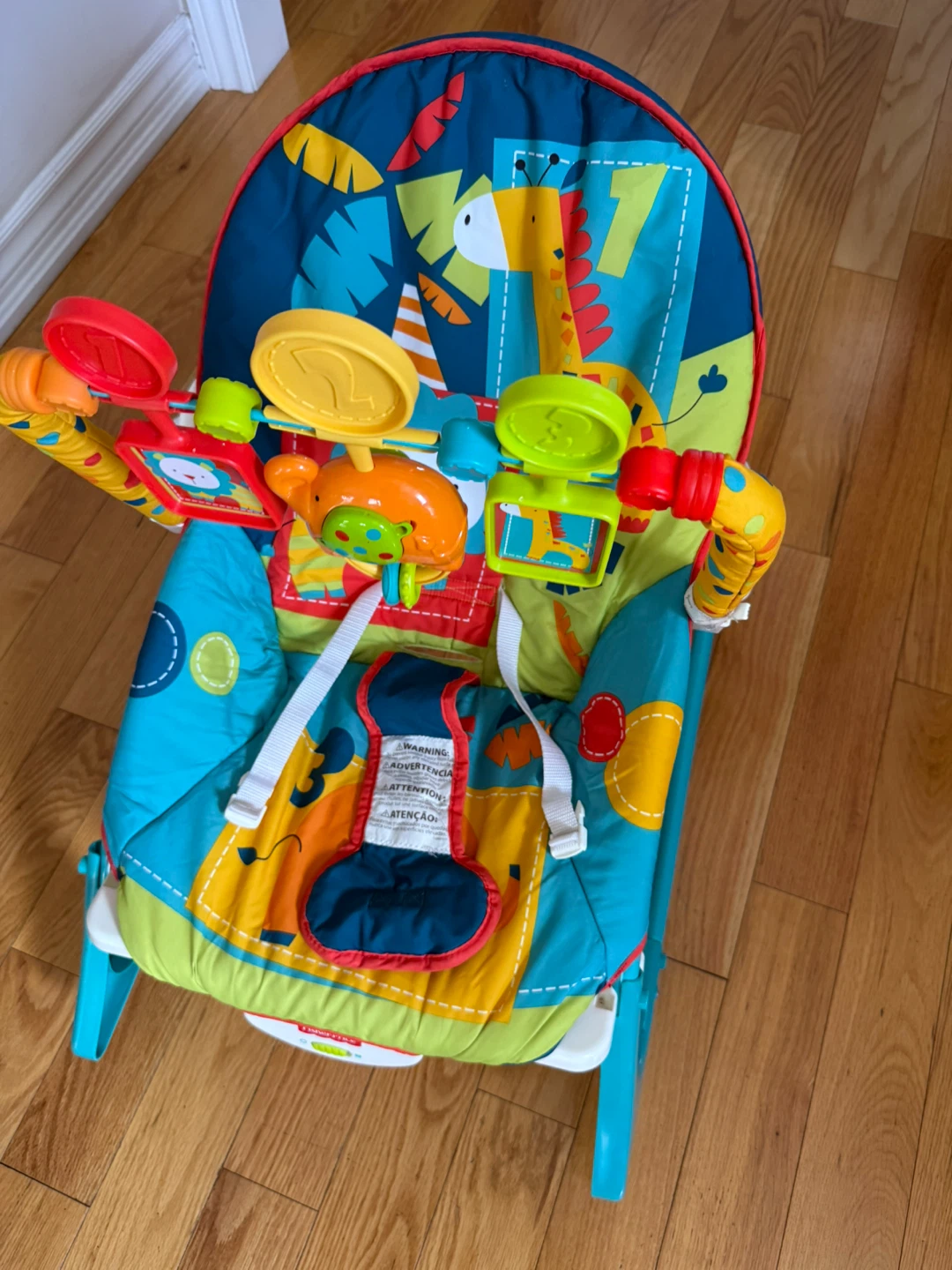 Fisher-Price Baby Bouncer Seat with Giraffe Theme
