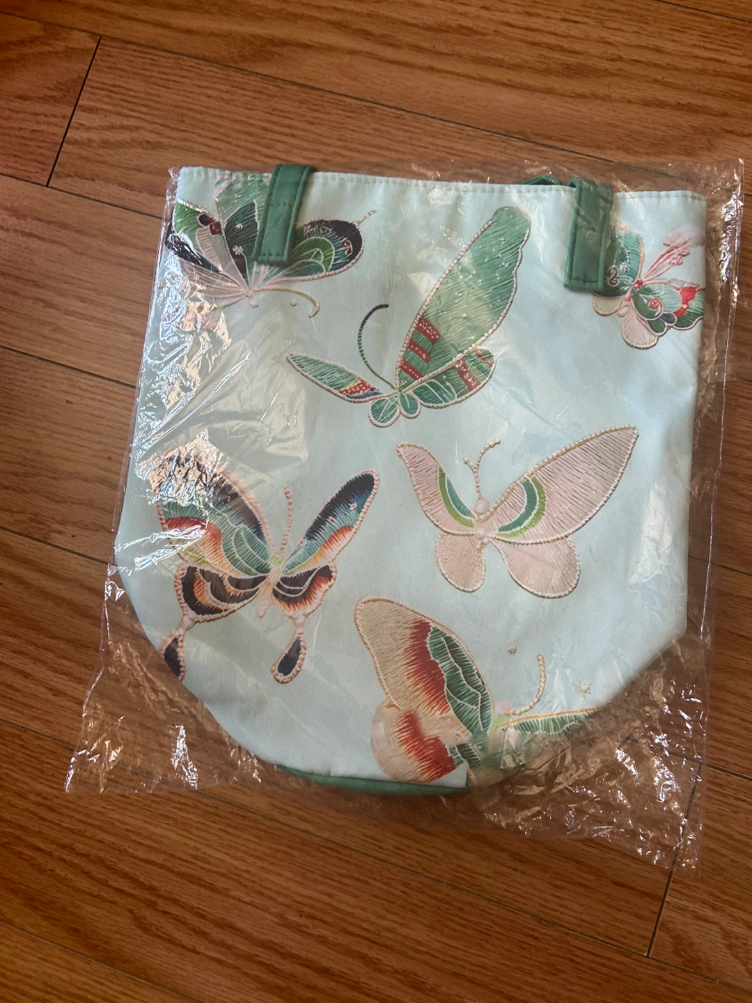 Brand New Butterfly Print Tote Bag - photo 4