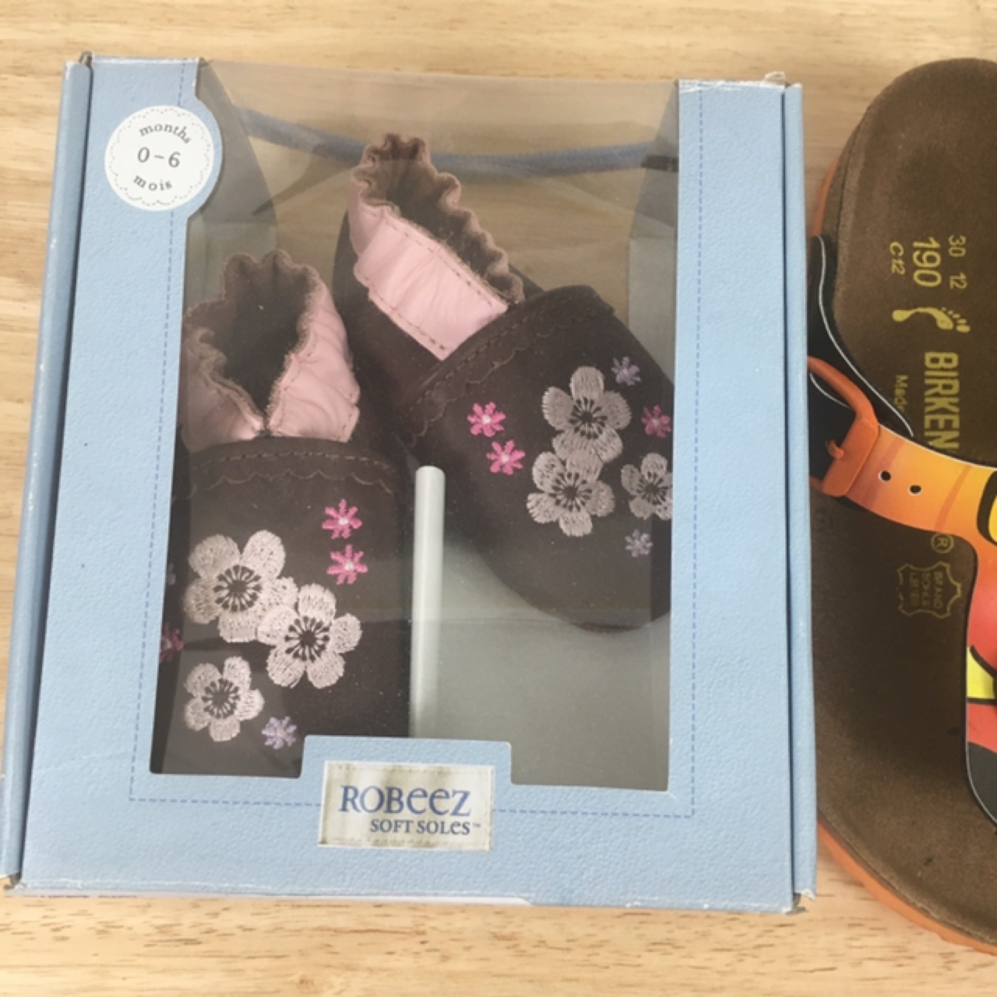 Baby Birkenstocks & Robeez - photo 3