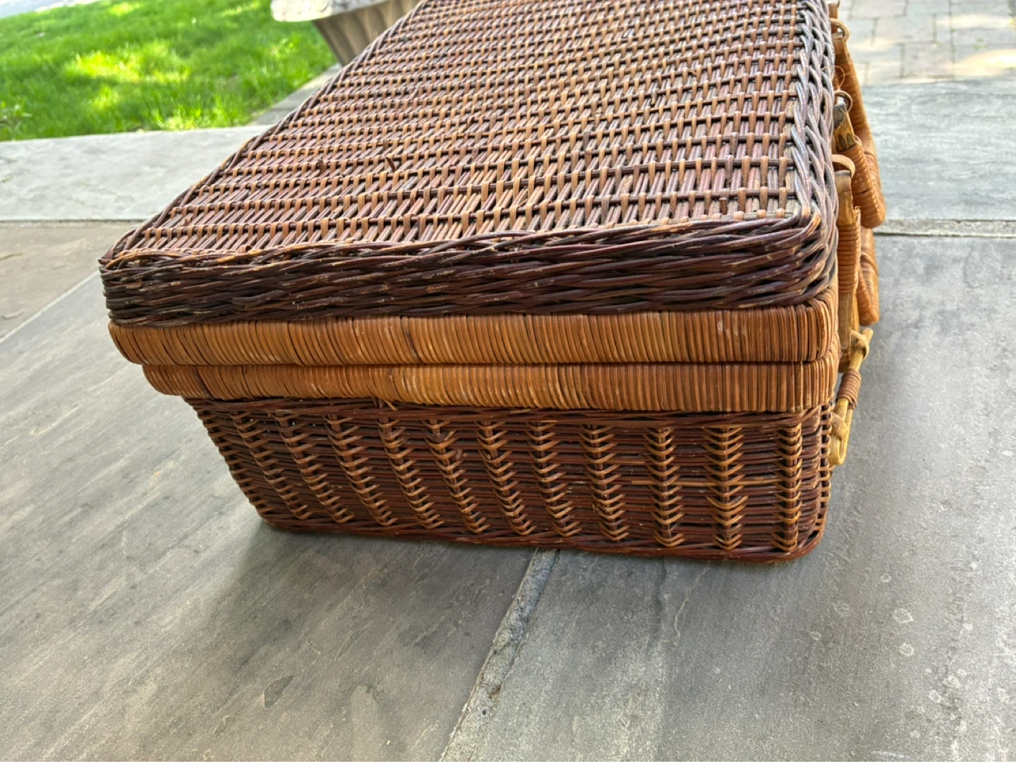$25 Vintage Wicker Picnic Basket, Storage 17x12x 8 inch - photo 2
