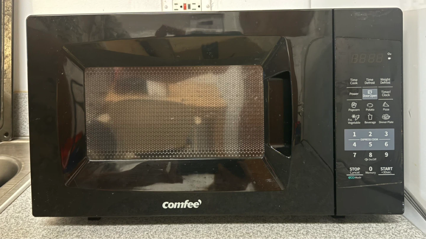 Comfee Black Microwave - photo 2