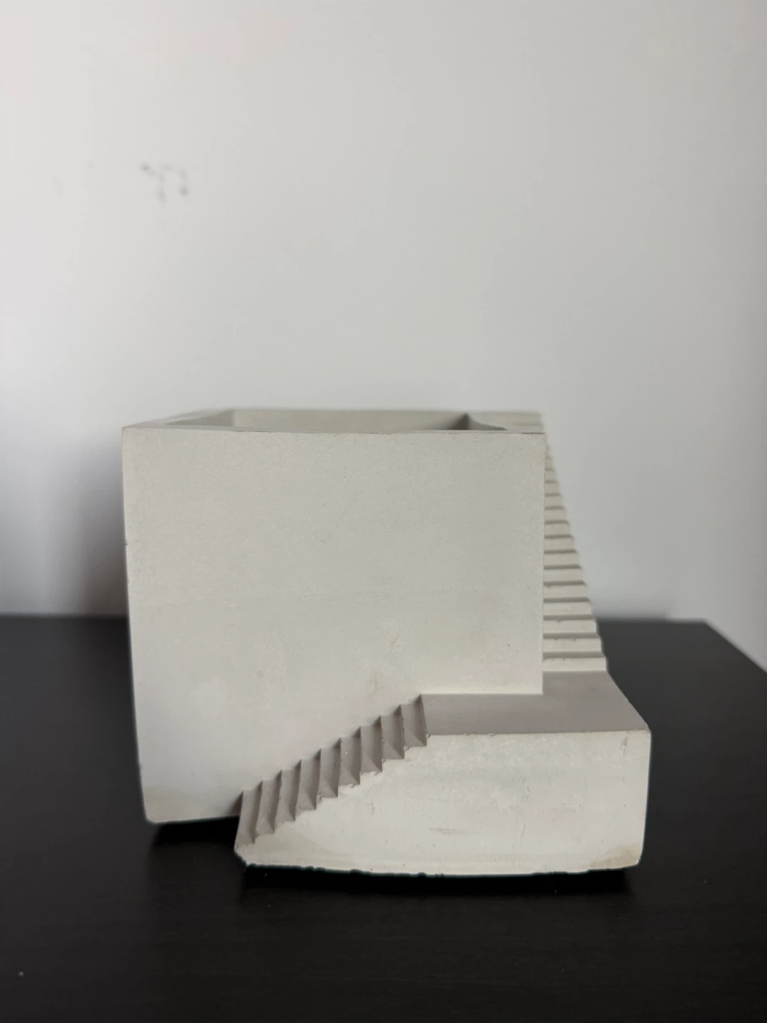Concrete Planter with Staircase Design - photo 2