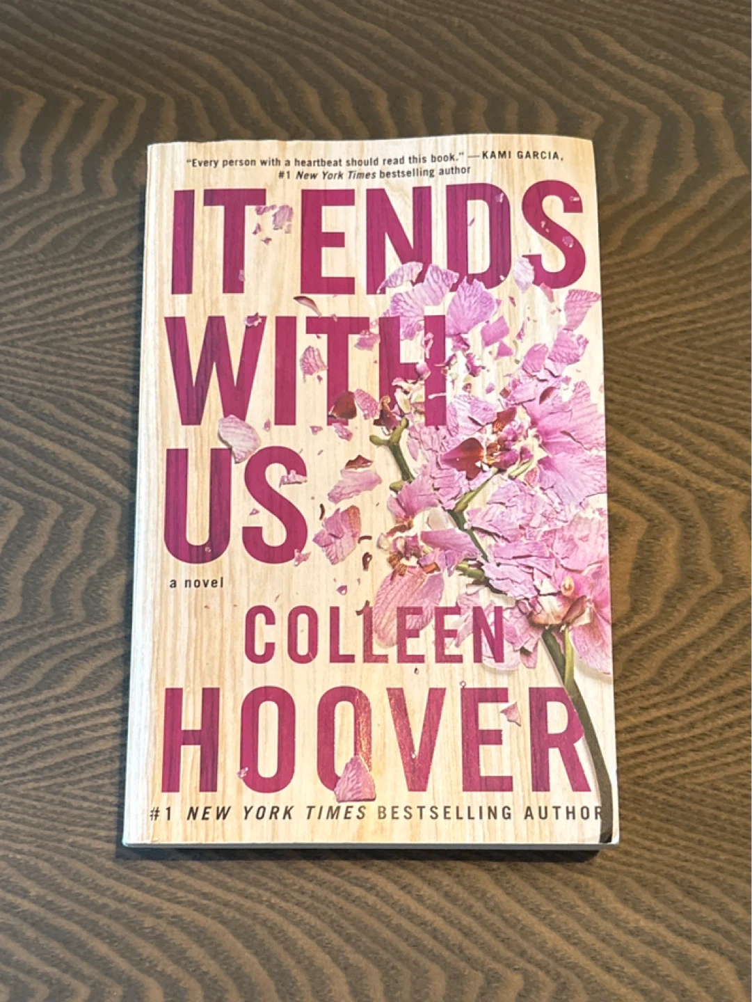 Colleen Hoover Books - It Ends With Us & It Starts With Us - photo 2