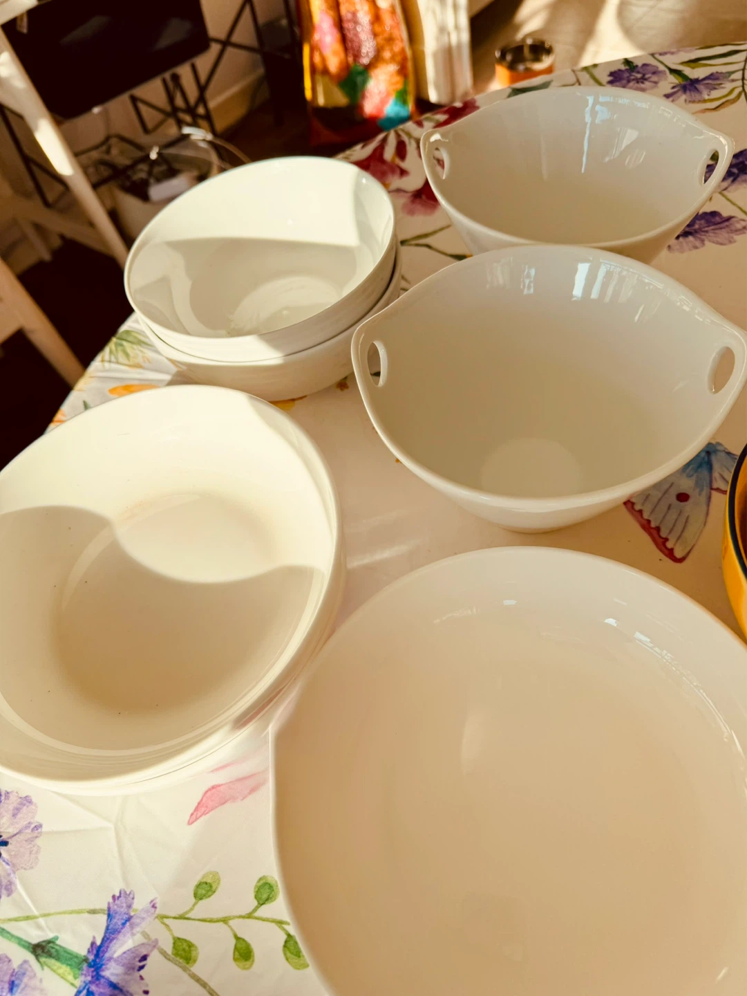 Set of 4 White Ceramic Bowls - photo 2