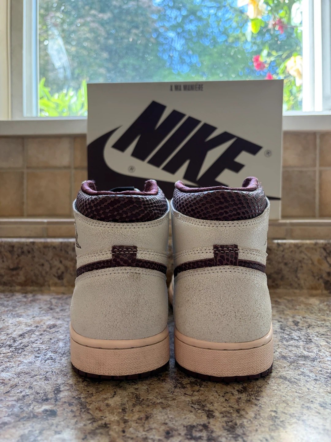 Nike Air Jordan 1 High A Ma Maniere - photo 2