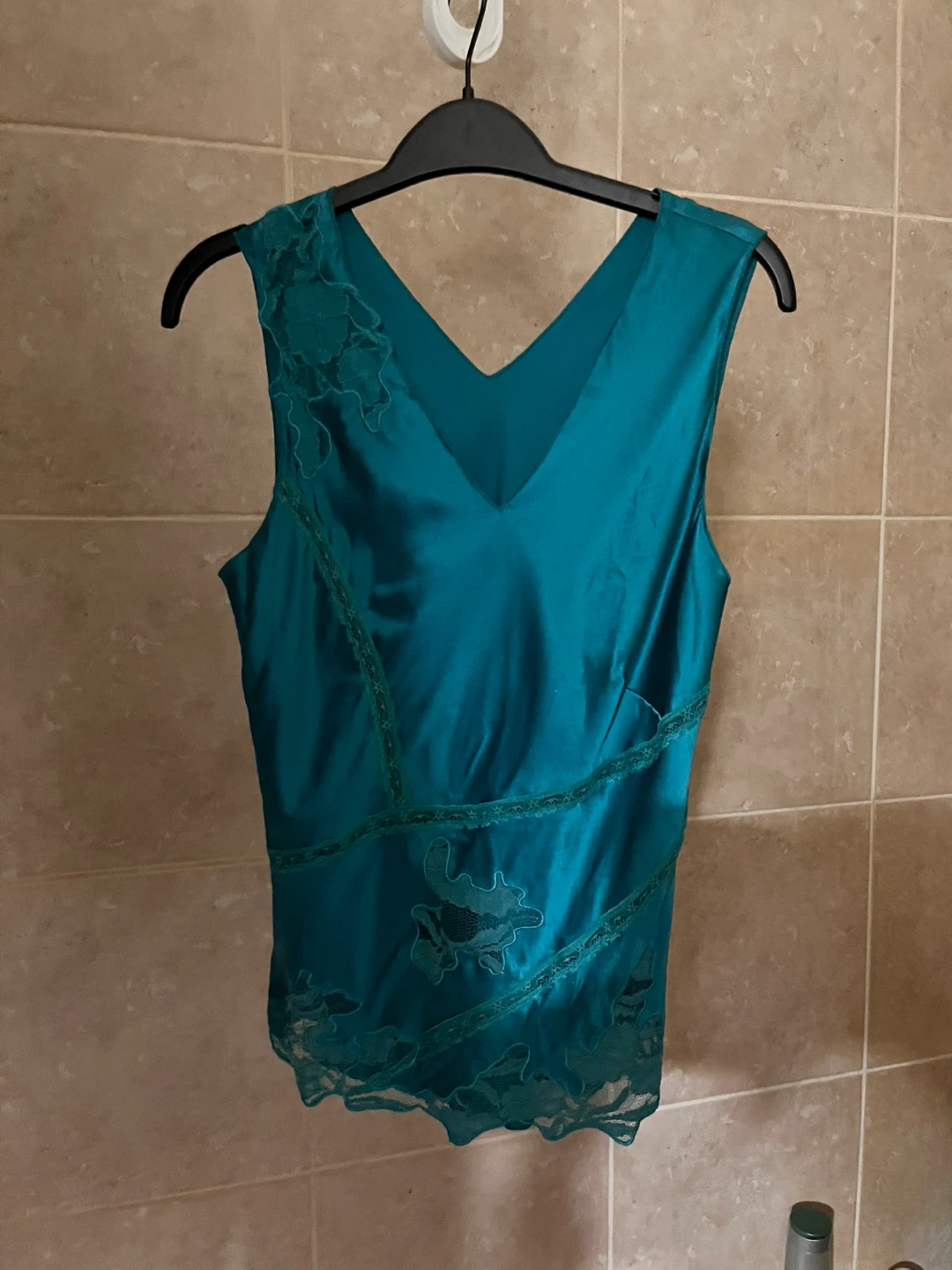 S size Teal V-neck cami with lace details