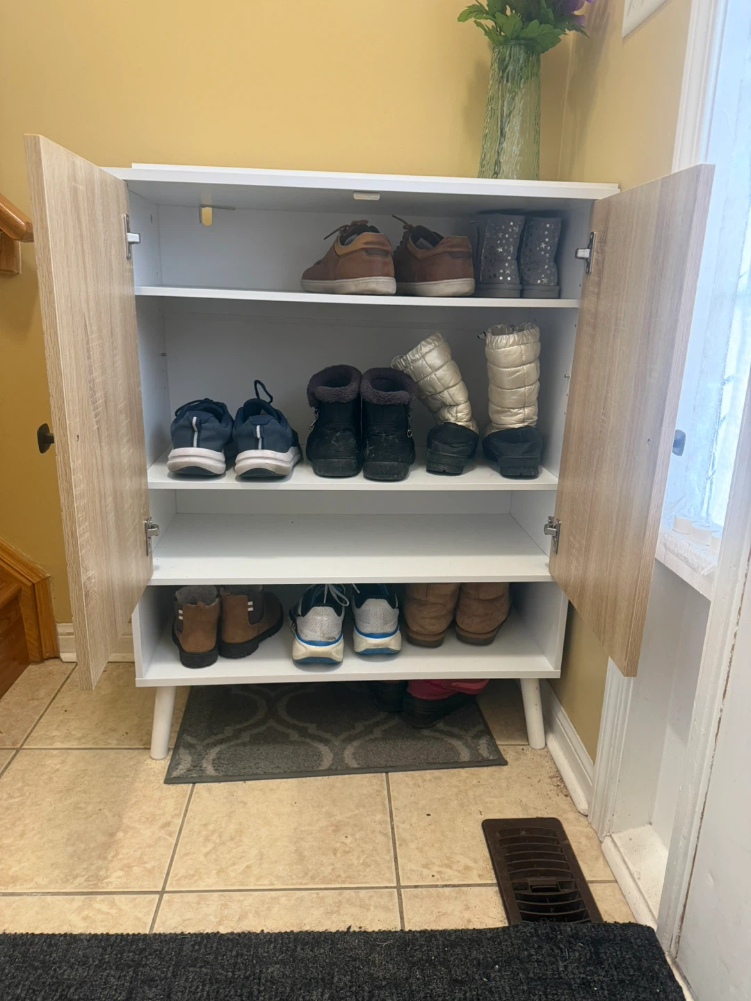 White and Wood Grain Shoe Cabinet with Doors - photo 3