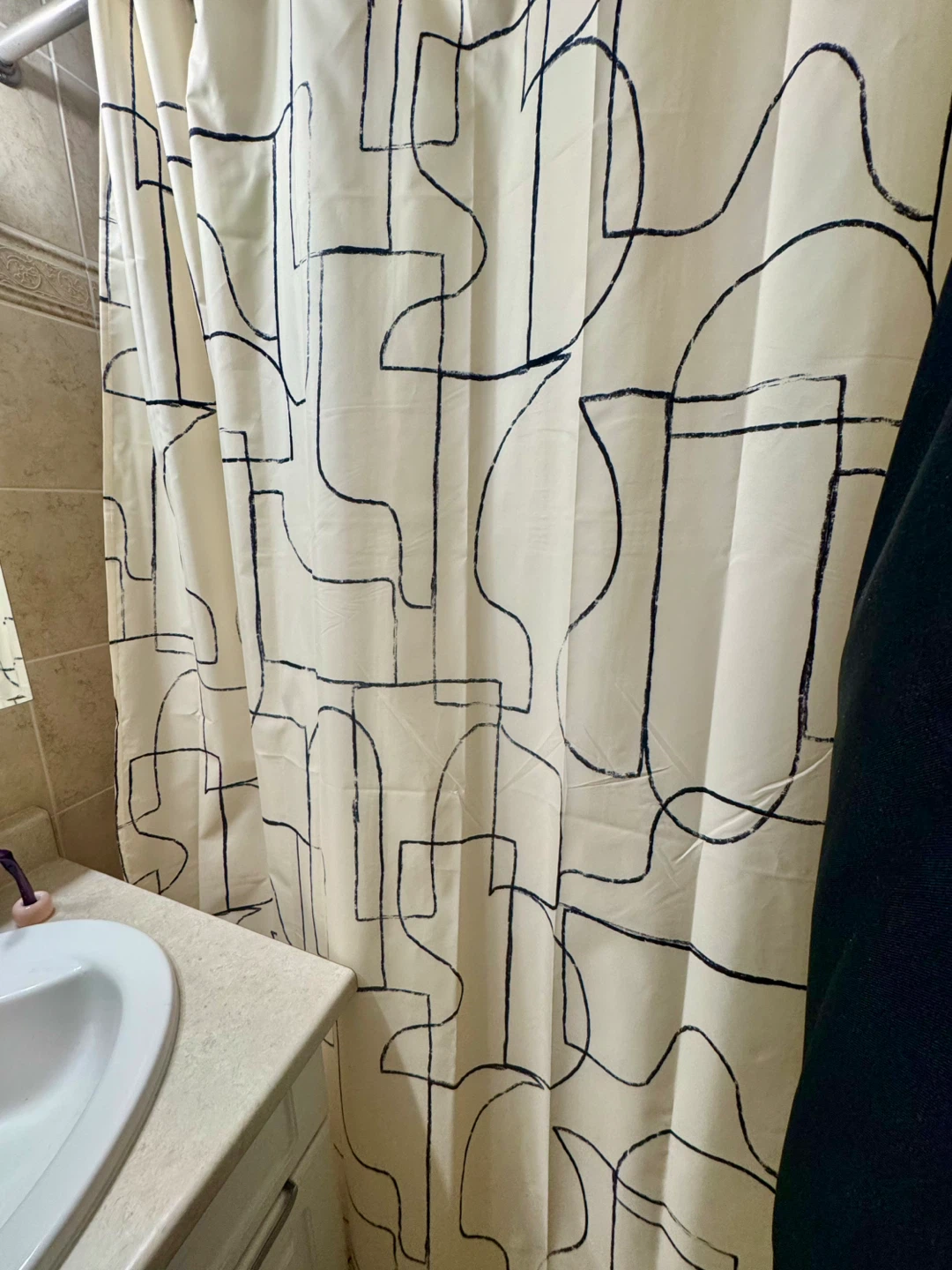 Cream Shower Curtain with Ab black Lines - photo 2